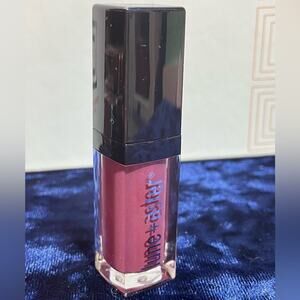 Lune and Aster Vitamin C & E Lip Gloss shade CEO NWOB